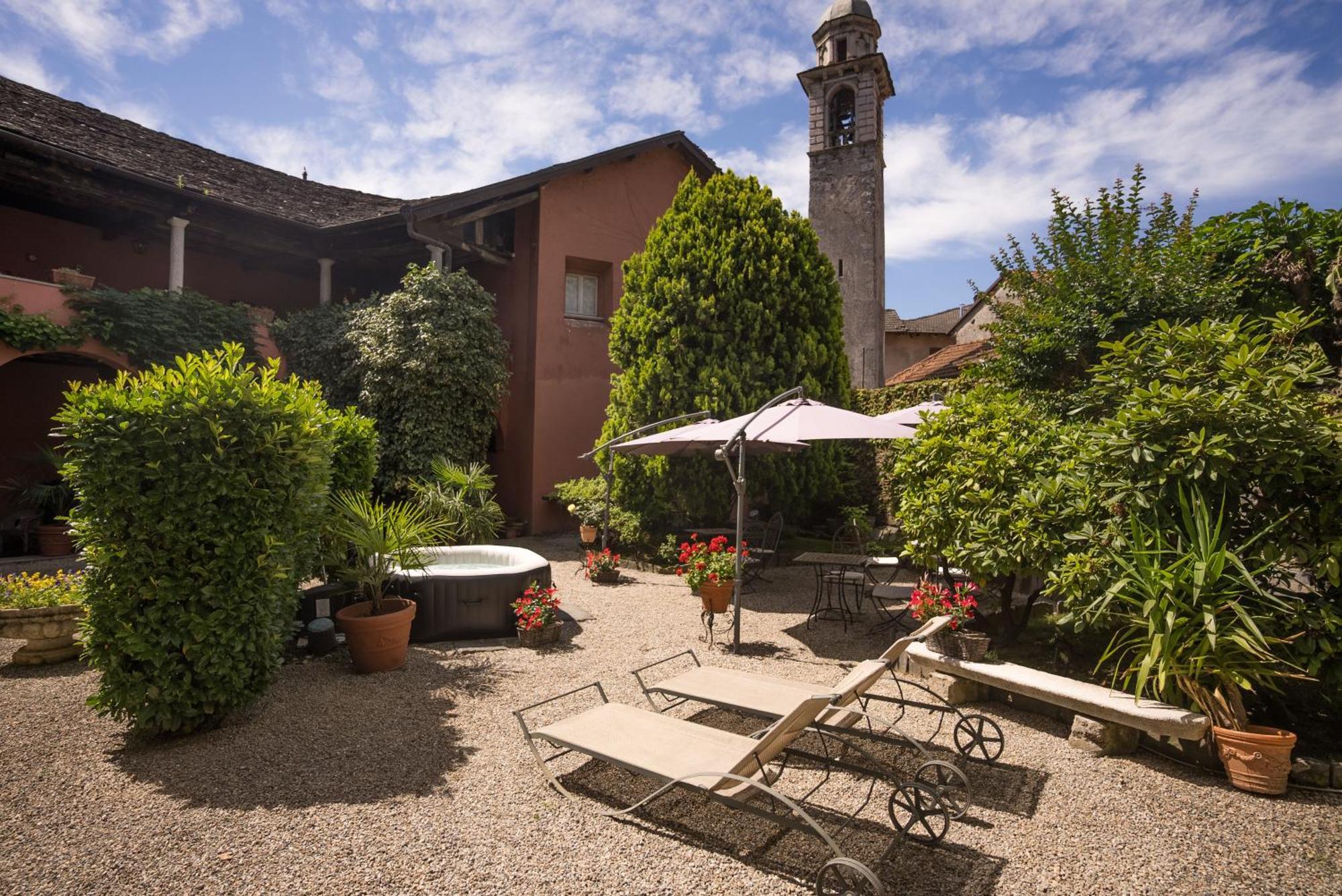 B&B Locanda Tempi Lontani Adults Only Orta San Giulio Exteriör bild
