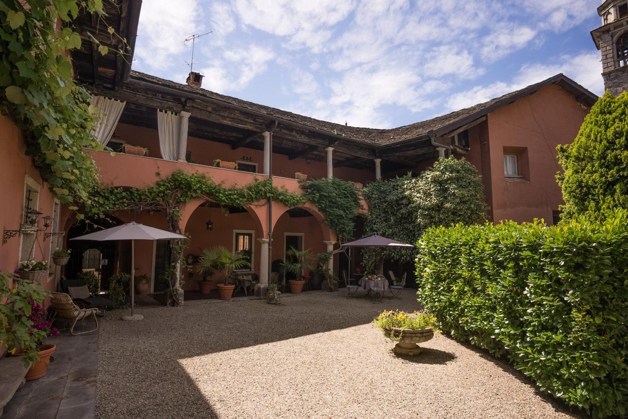 B&B Locanda Tempi Lontani Adults Only Orta San Giulio Exteriör bild
