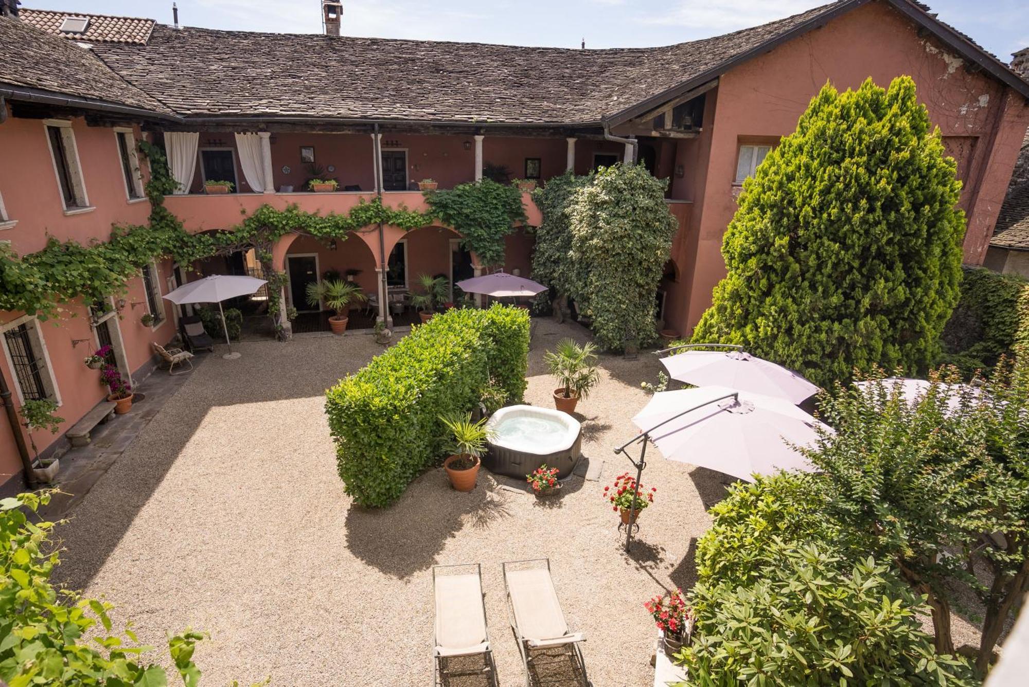 B&B Locanda Tempi Lontani Adults Only Orta San Giulio Exteriör bild